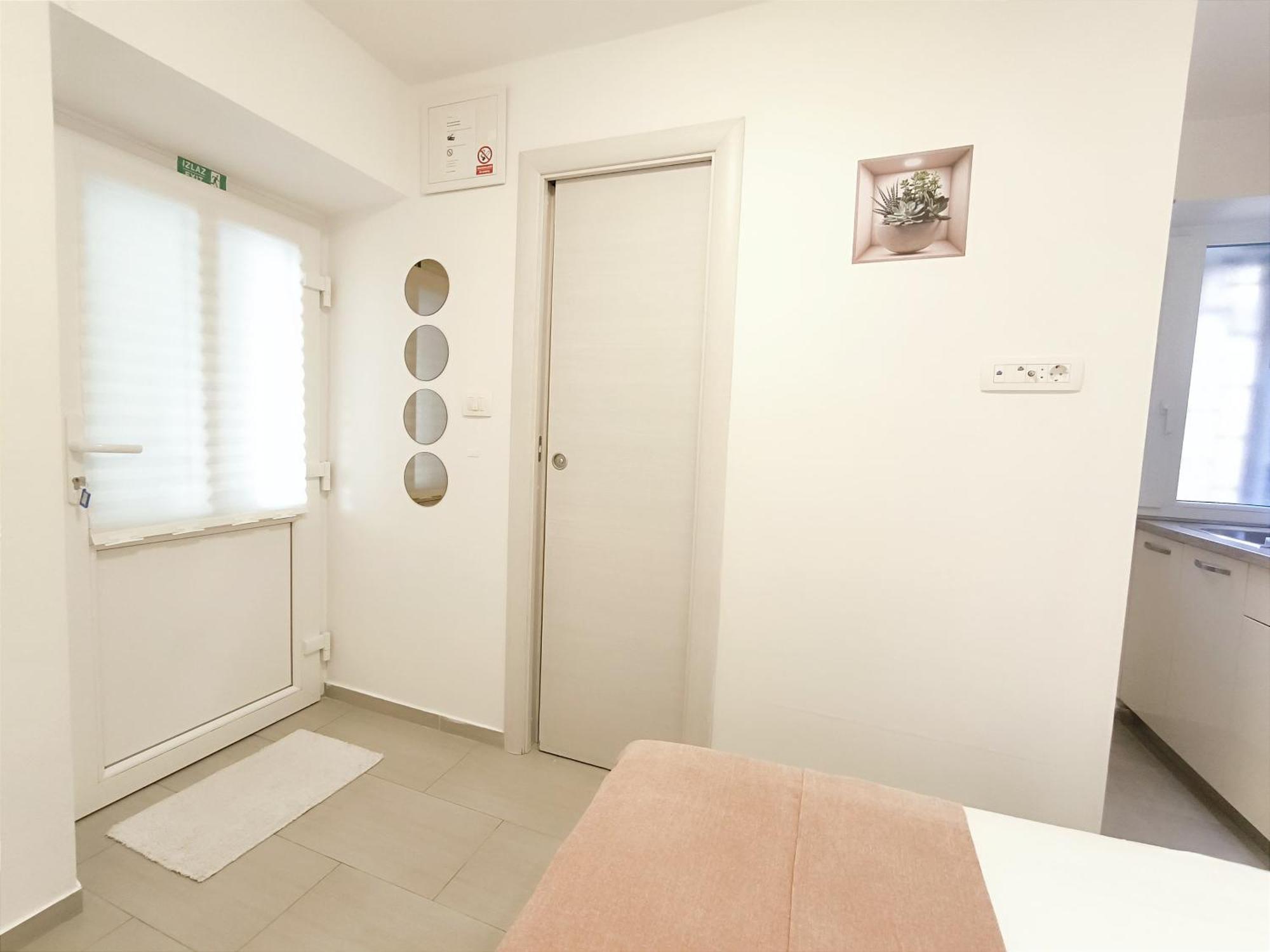 Studio apartment&room Niko Spalato Esterno foto