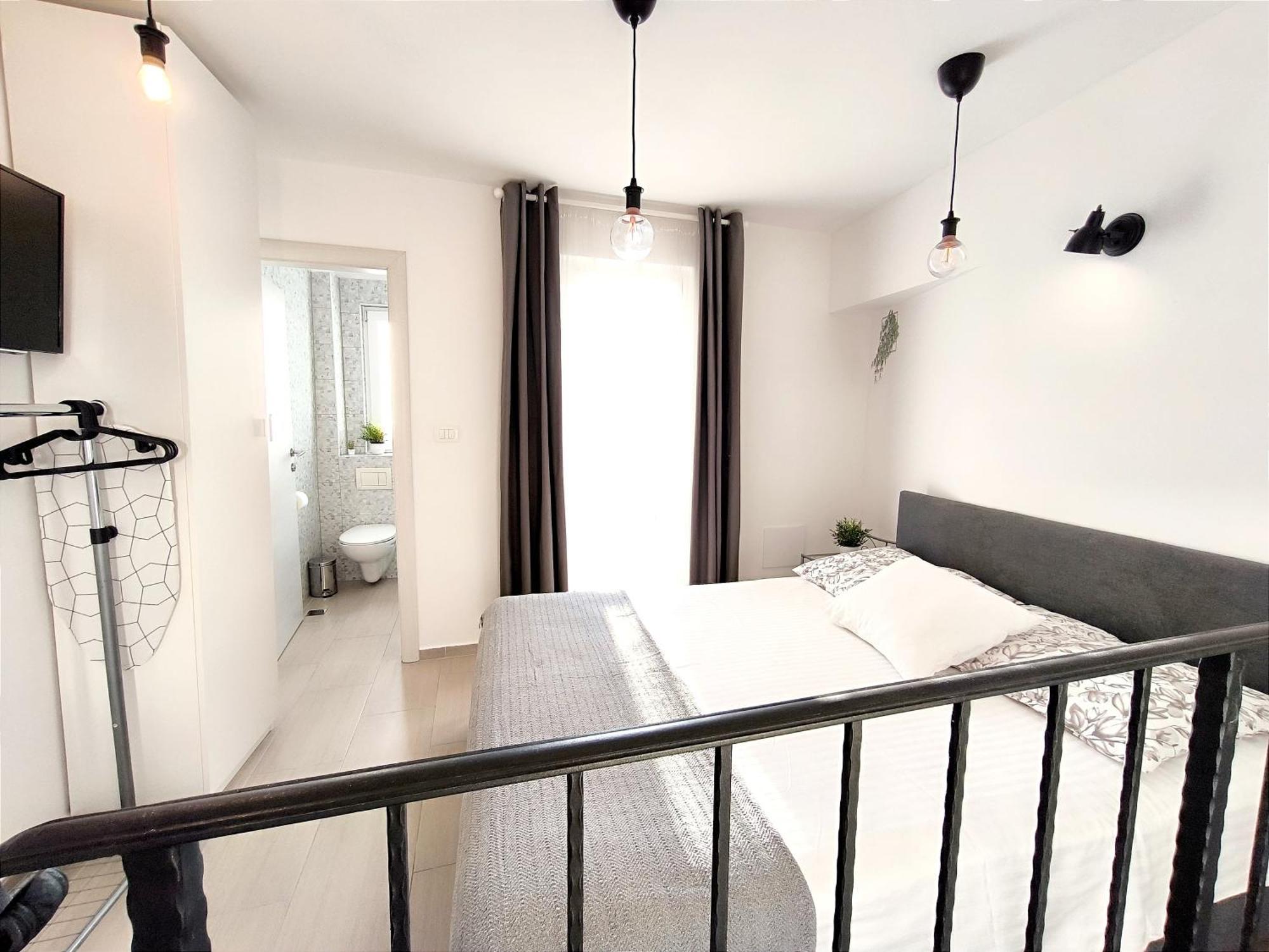 Studio apartment&room Niko Spalato Esterno foto